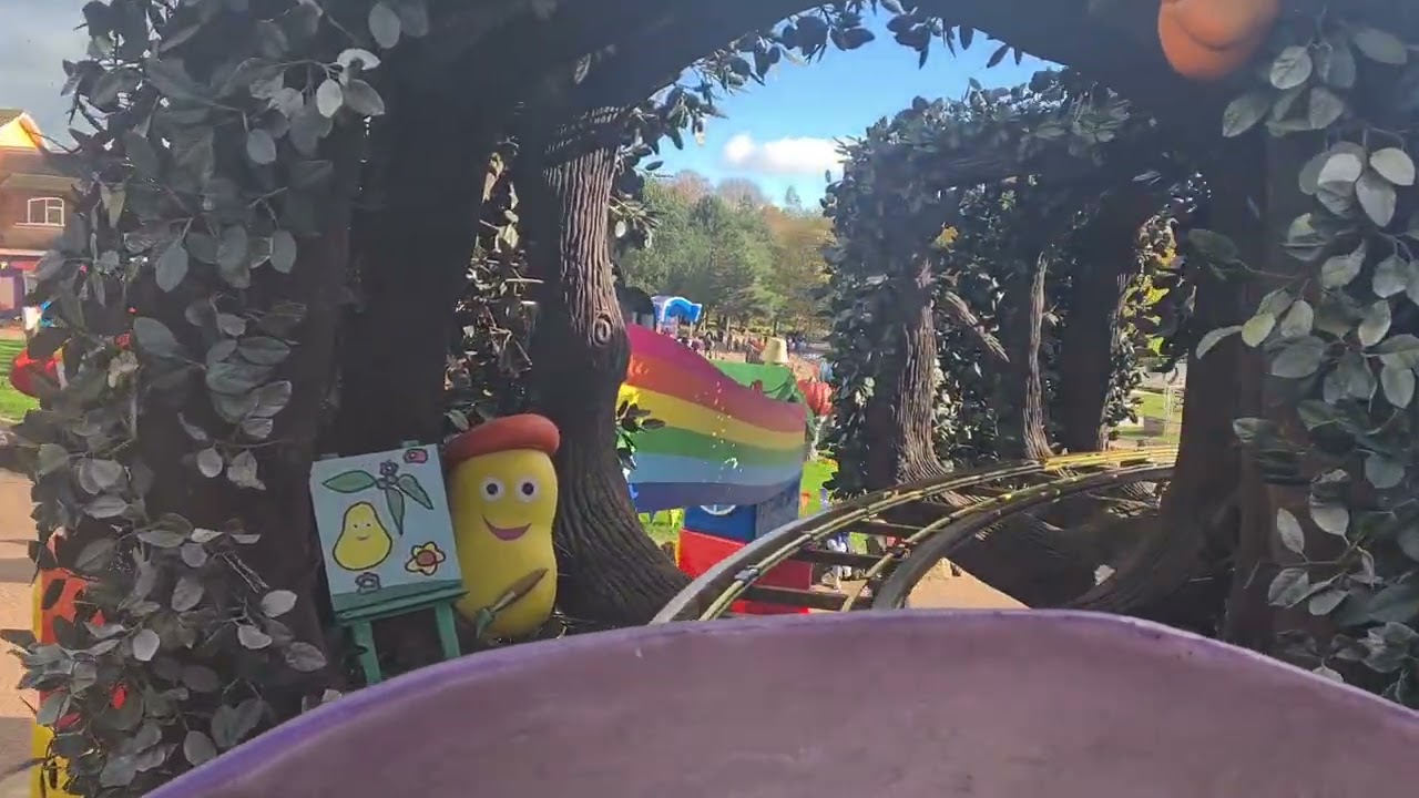 Cbeebies land get set go ride view of bluey construction 