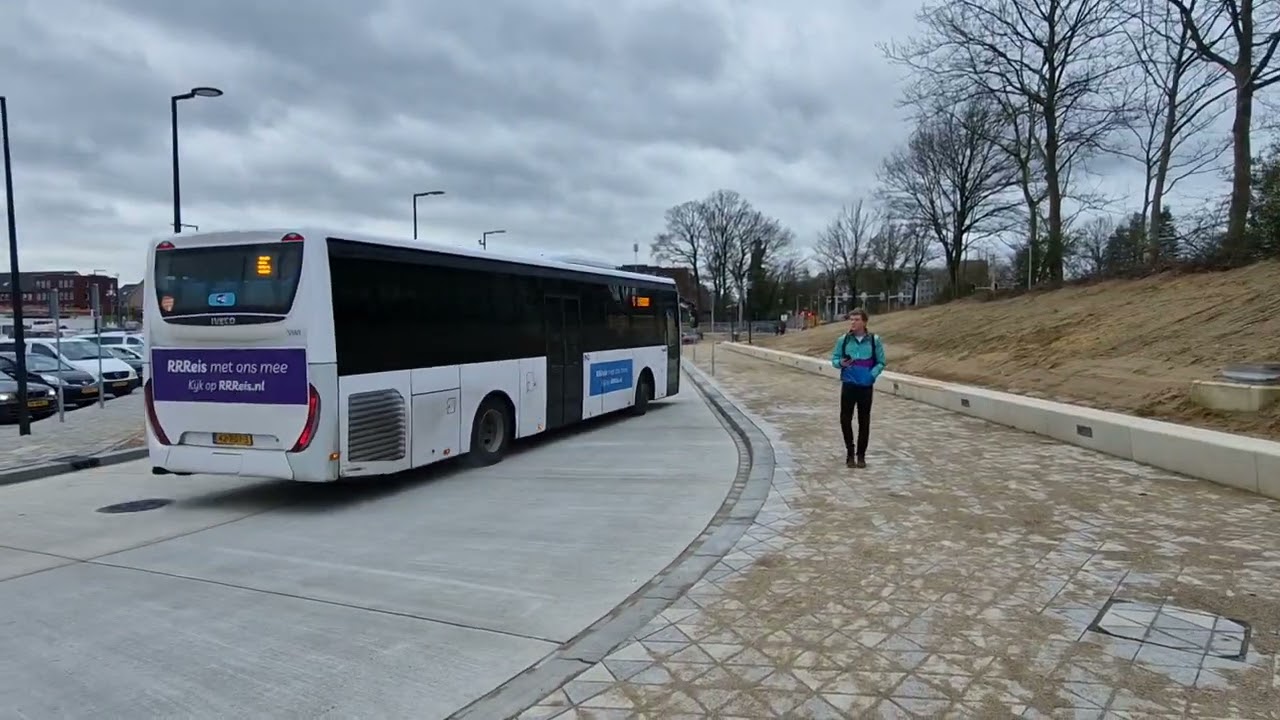 Bussen nieuwe Busstation Ede- Wageningen