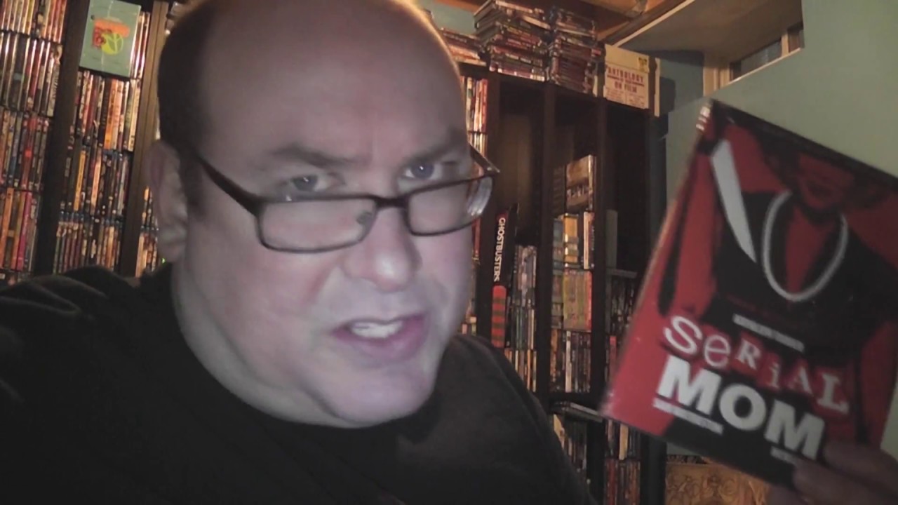 RobVlog - Unboxing the Collector's Series blu-ray of Serial Mom