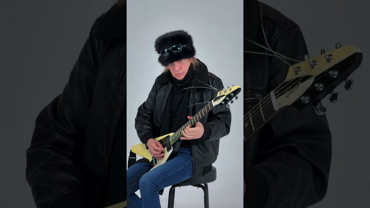 Gibson Custom Michael Schenker 1971 Flying V Collector's Edition