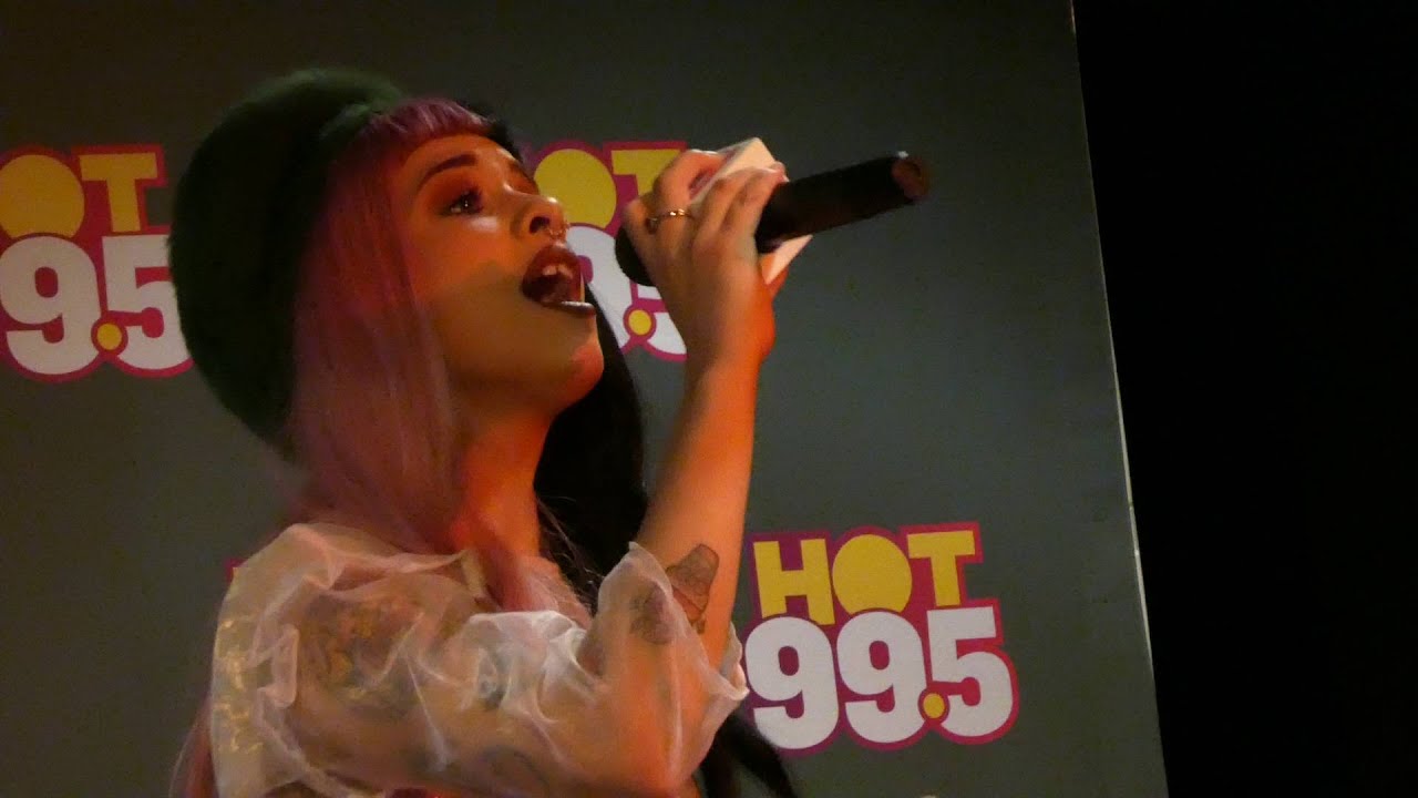 Melanie Martinez - Pity Party (Acoustic) LIVE HD (2016) HOT 99.5