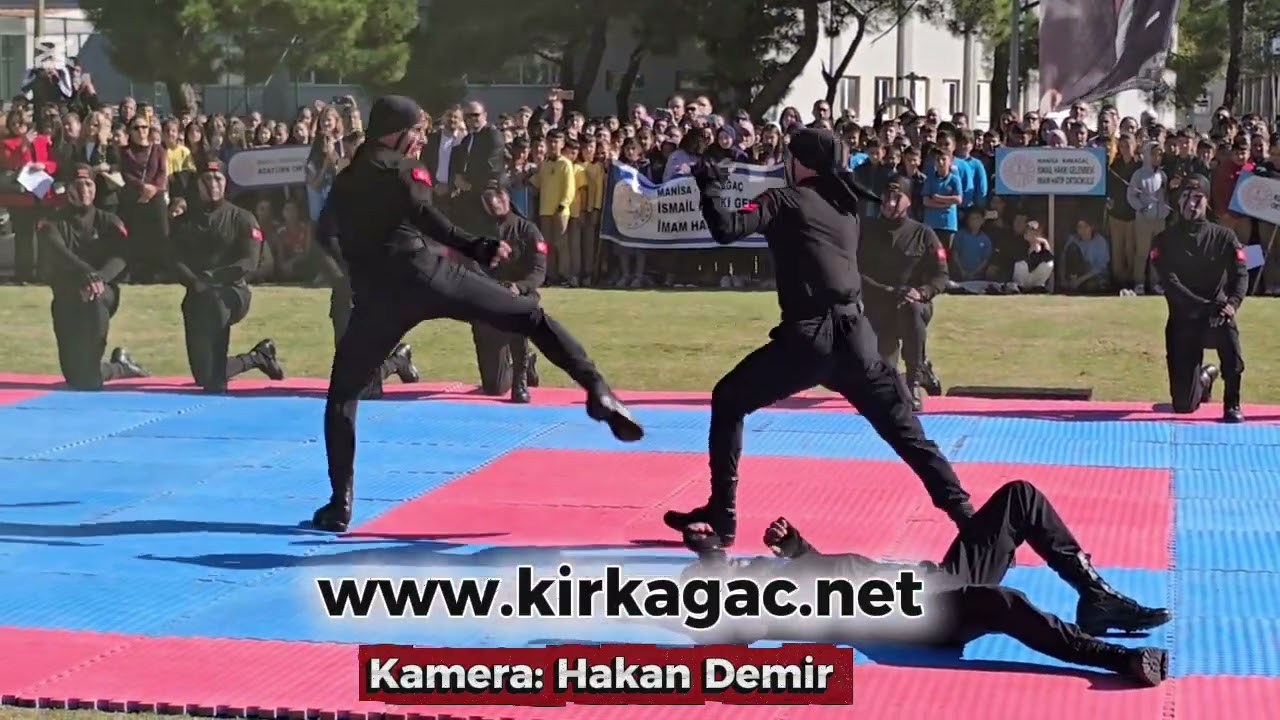 💥Kırkağaç Jandarma Komando Eğitim Merkez Komutanlığına Bağlı Uzman Çavuşların Muhteşem Gösterisi...