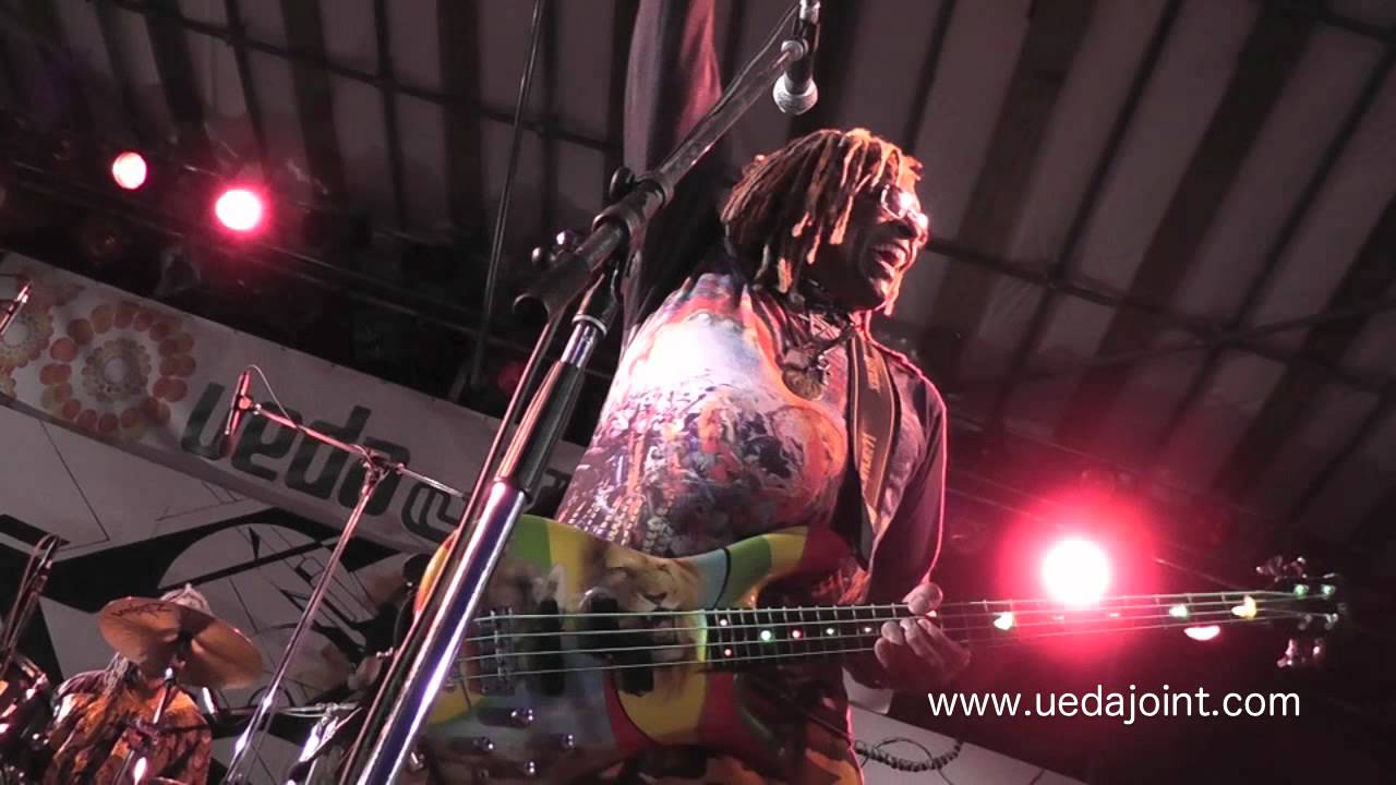 TM Stevens - Bass Solo - Hair - at UEDA JOINT 2011