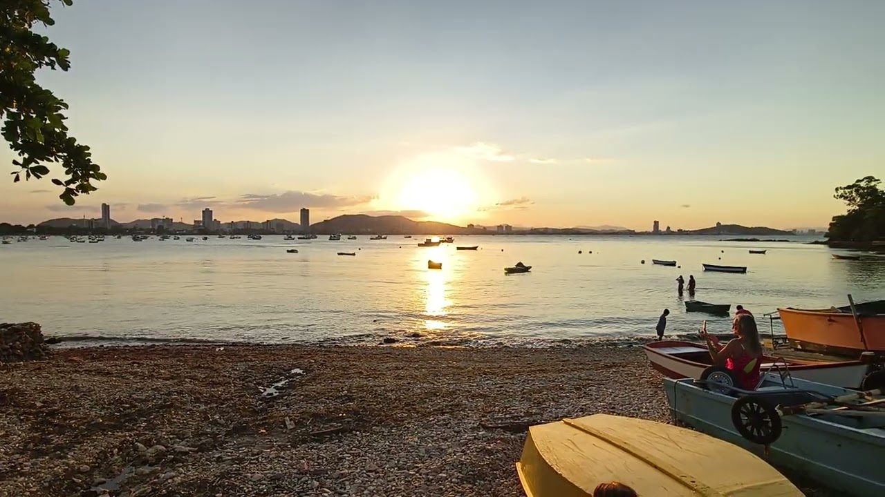 Pôr do Sol na Praia do Cascalho, em Penha - Santa Catarina 