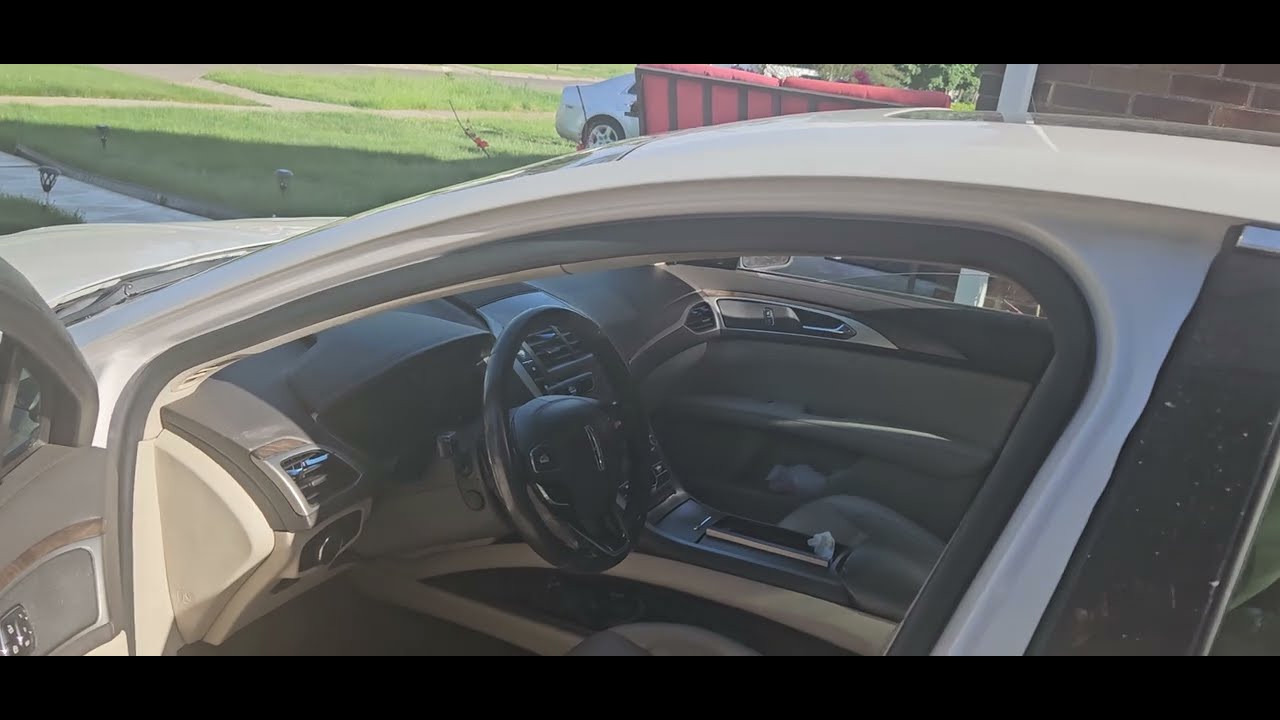 Lincoln MKZ Ambient lighting demo