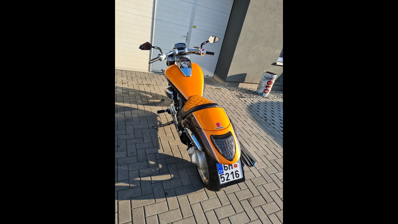 Suzuki intruder m1800r 2008 part 3