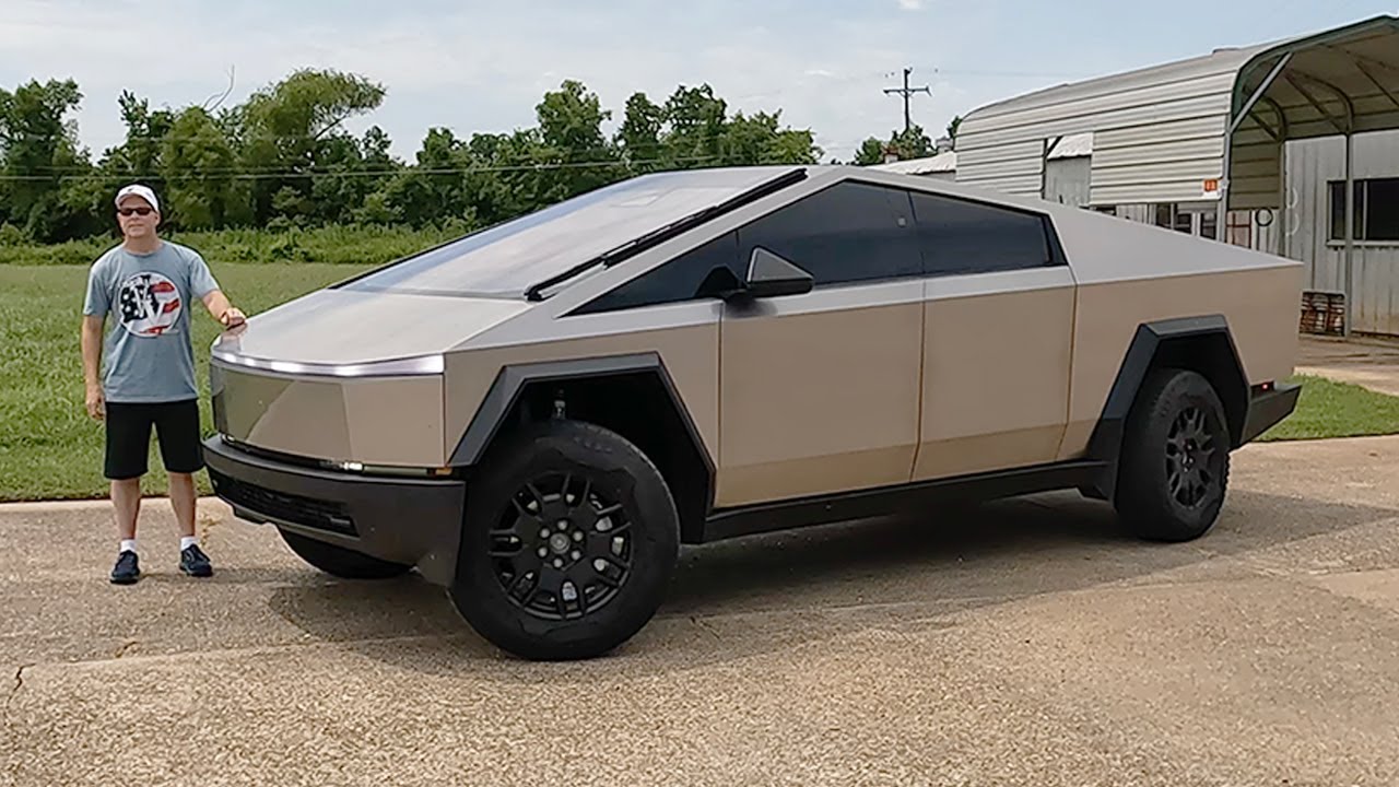 Is There ANYTHING MISSING? - 2024 Tesla Cybertruck Cyberbeast