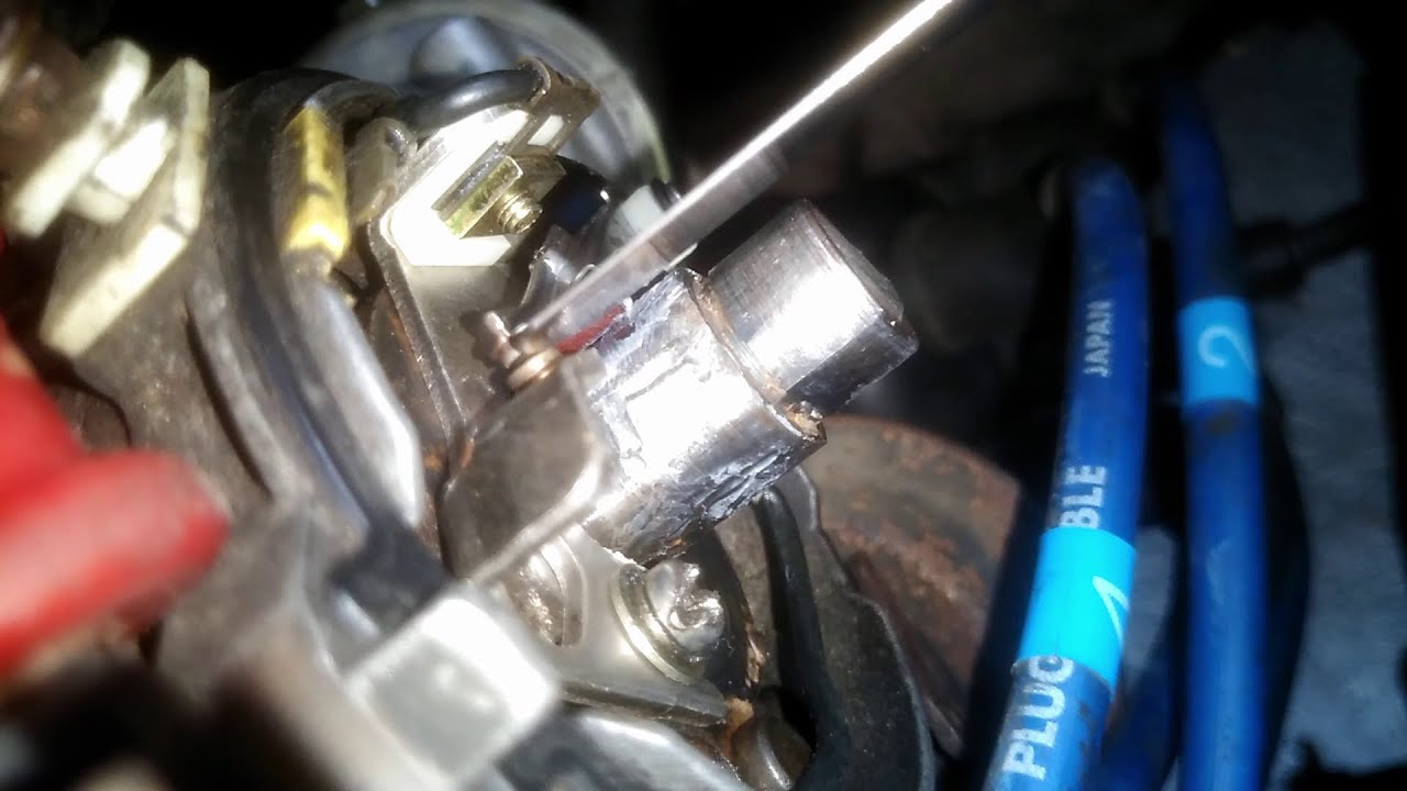 Setting The Contact Breaker Gap on a Mitsubishi Lancer Boxtype (三菱ランサーEX / A173 Lancer / Lancer SL)