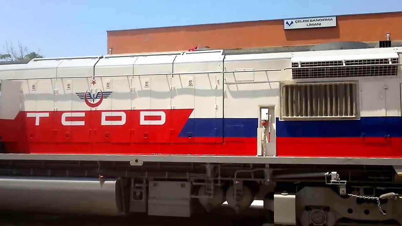 EMD 16-645E3C Engine Start (DE 33033)