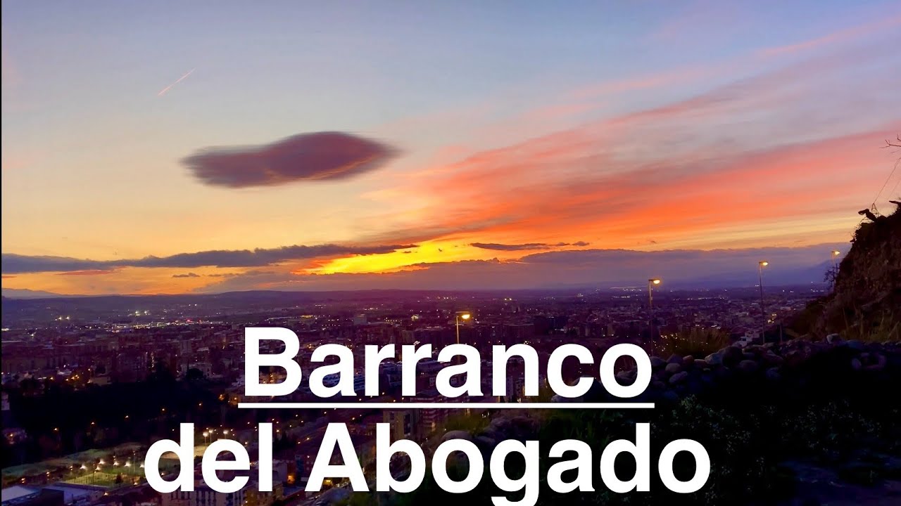 Exploring Barranco del Abogado at Sunset 🌄🏞️ 4K Walking Tour