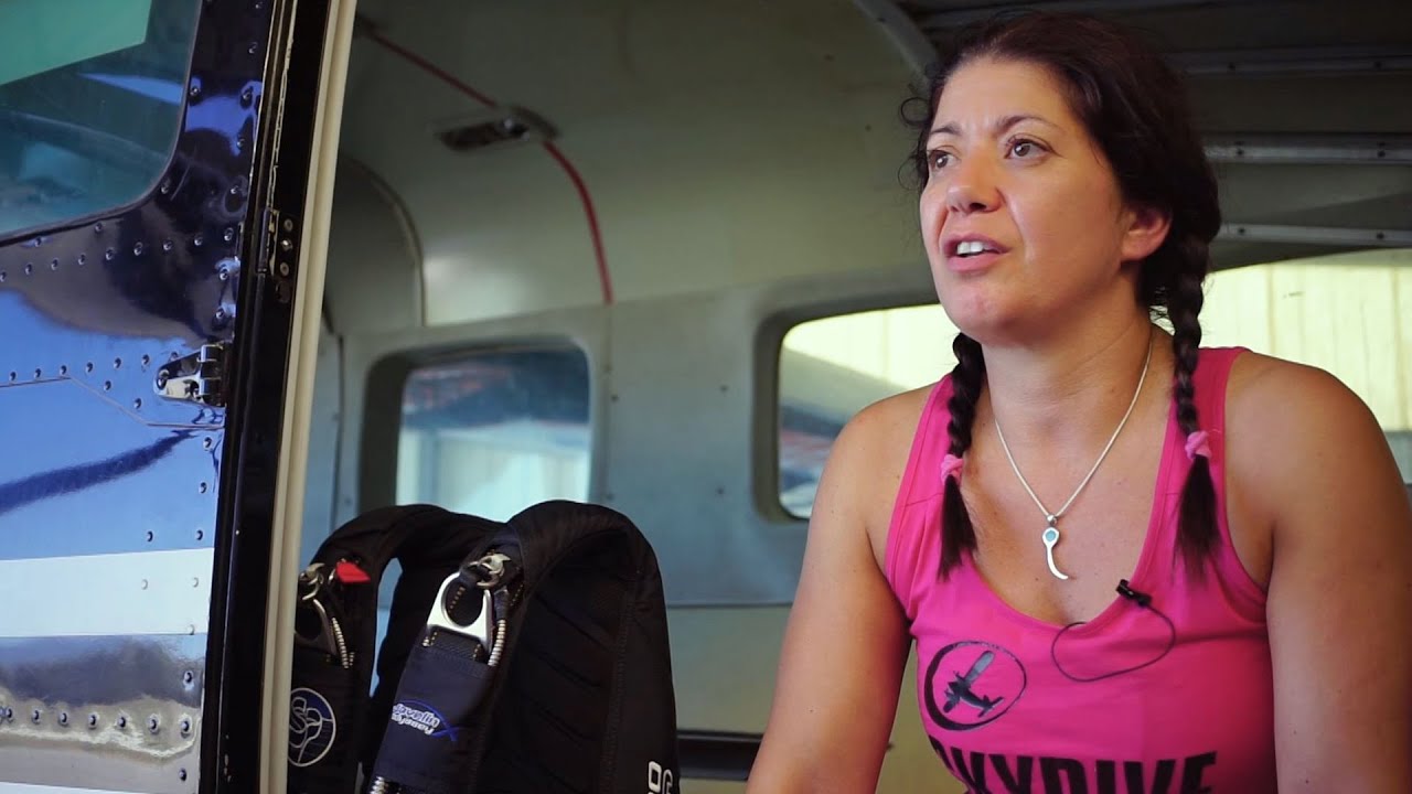 Skydive em português EP 8 - Carla Costa