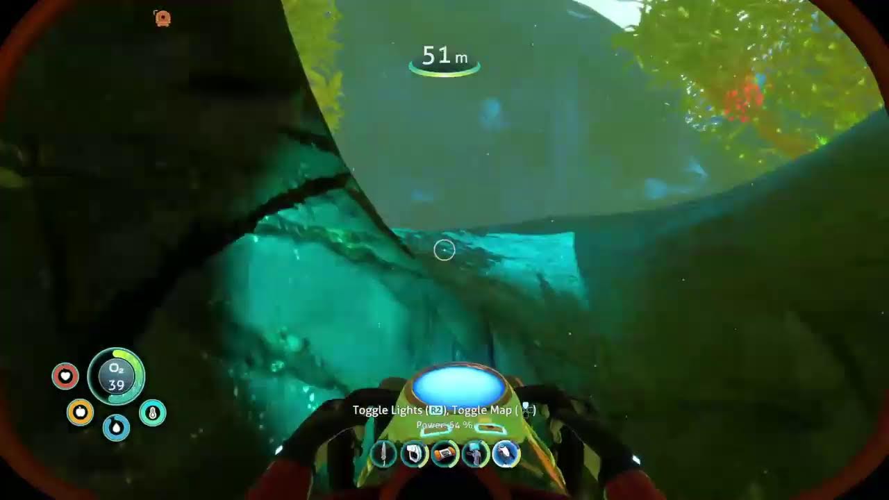 Playing subnautica below zero