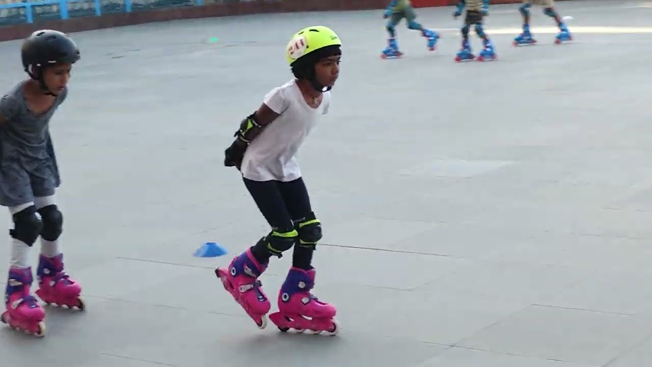 132day స్కేటింగ్ ప్రాక్టీస్ క్లాస్ 👍#||myrasisters||yt skating training ##jig jag skating 👍😱