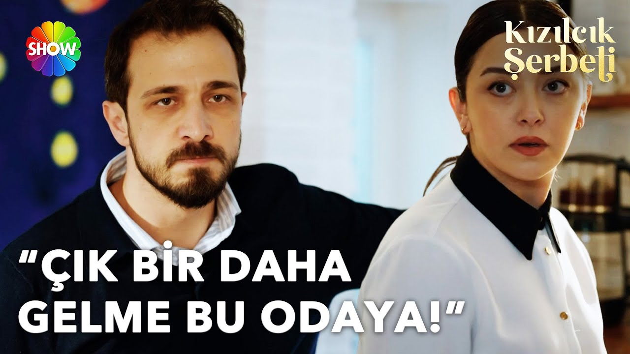 Mustafa, Birsen'i odasını karıştırırken yakalıyor! | Kızılcık Şerbeti 112. Bölüm