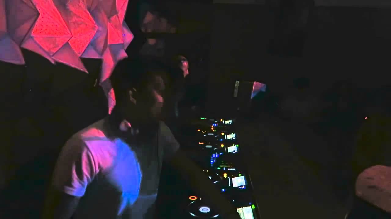 6 CDJ's & Three Mixers Feat Soul Revolution Cape Town at Era 10/01/2015