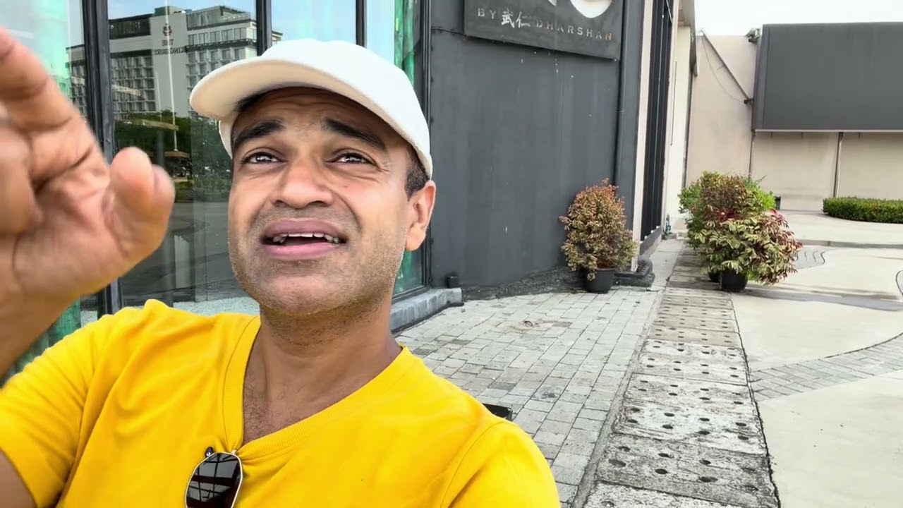 “Raw Colombo🇱🇰Street Food Adventure: From Galle Face green to Pettah Market and more!!” - Lessgooo🏌️