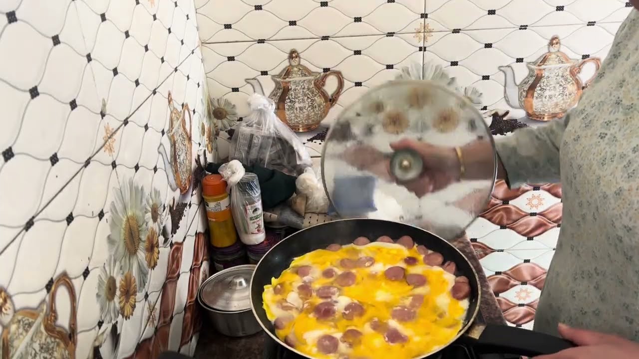 دوستان عزیز یک صبحانه مفصل درست کردیم بعد از ۶ ماه 🍌🍌🥯🥯