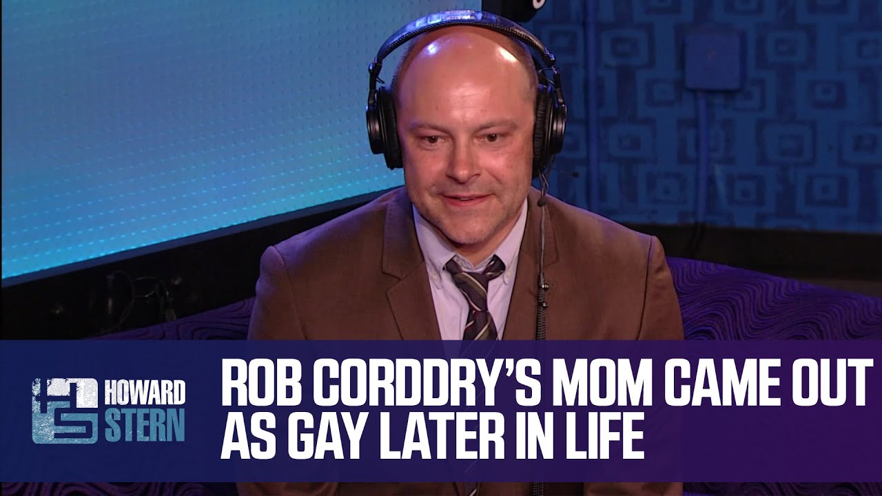How Rob Corddry&rsquo;s Mom Came Out to Their Family (2013)