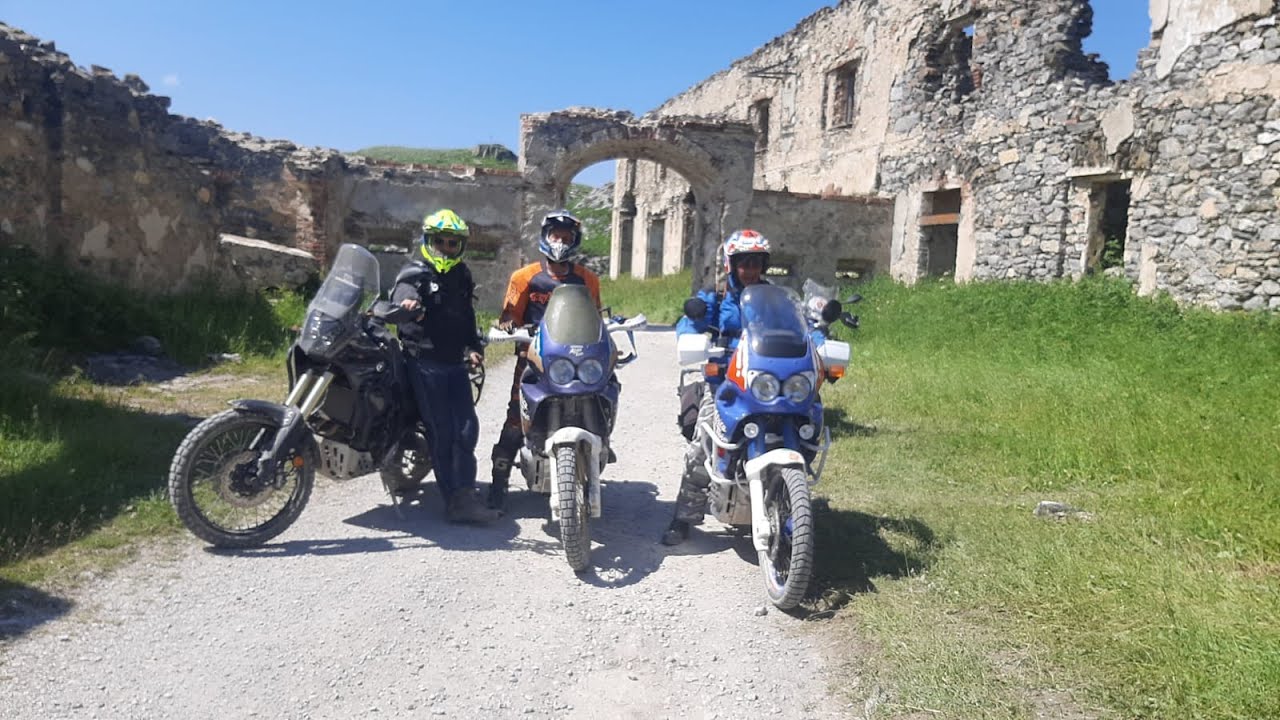 GIRO in MOTO via del sale 10 luglio 2023  Africa Twin 750  Yamaha Tenere'