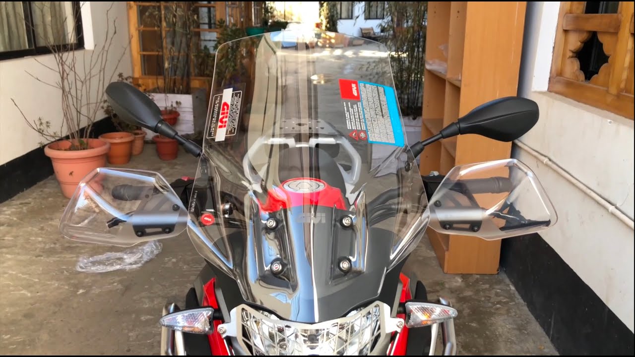 GIVI WINDSCREEN FOR BMW G310 GS INSTALLATION