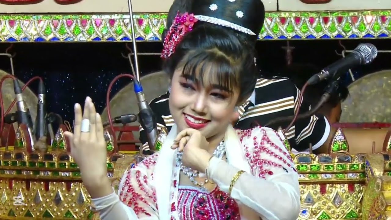 #မန္တလေးပိုင်စိုးဆိုင်း၊မင်းသမီး ဩလင်းဖြူရဲ့ ပွဲဦးထွက်မိတ်ဆက်အပိုင်း/၁ ငယ်ပေမဲ့ အသံရော အကရောမခေသူလေး