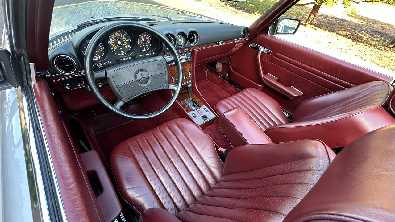 Видеозапись переделки Mercedes-Benz 560SL 1987 года в евро от 27.11.25