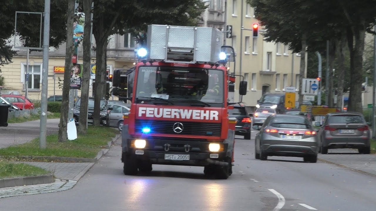 [Gruß von DLK!] LF 16/12 + TLF 16/25 + ELW BF + Kurzzug FF Stralsund