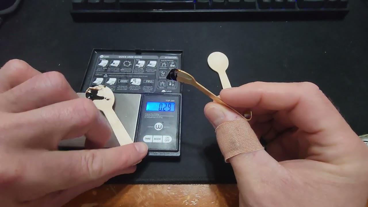 How I mix my resin.