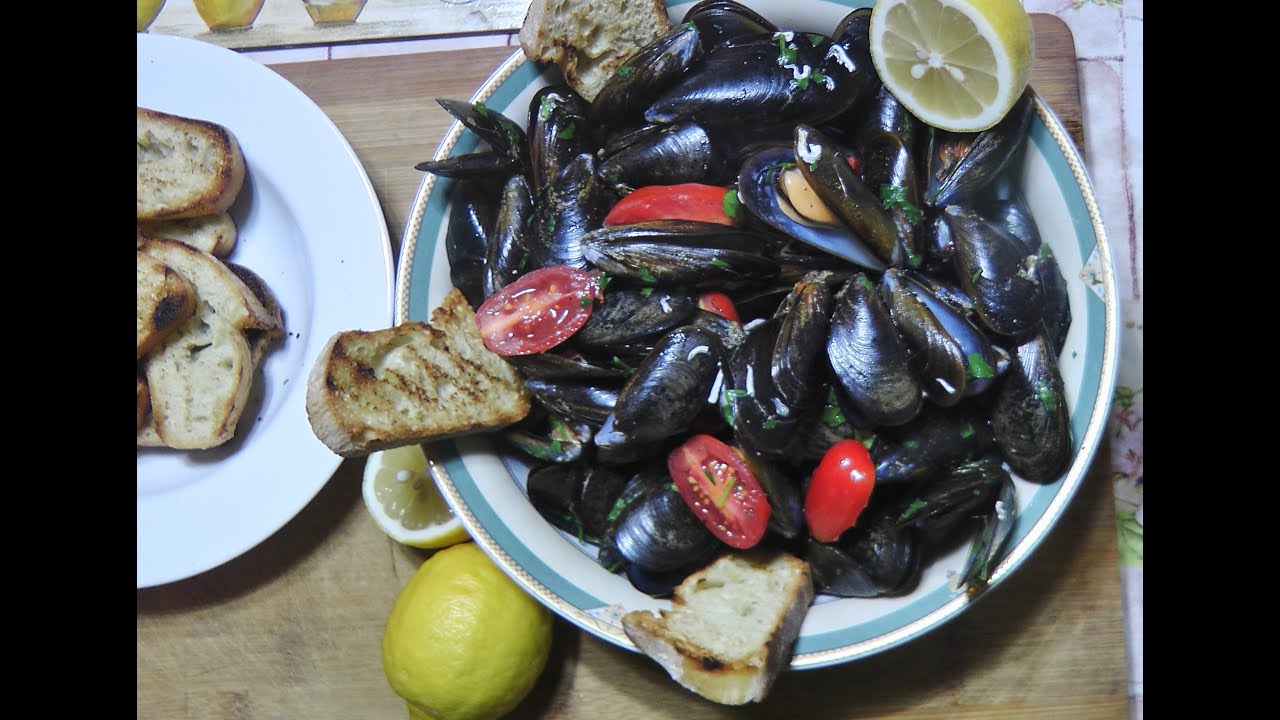 IMPEPATA DI COZZE CON POMODORINI
