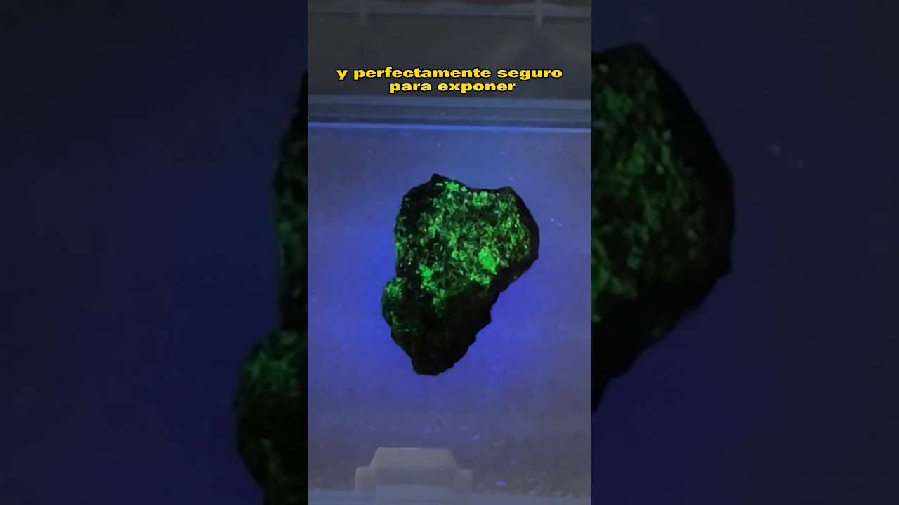 ☢️ &iquest;Por qu&eacute; esta roca es radiactiva? ☢️ #ciencia #qu&iacute;mica #experimento #f&iacute;sica #nuclear