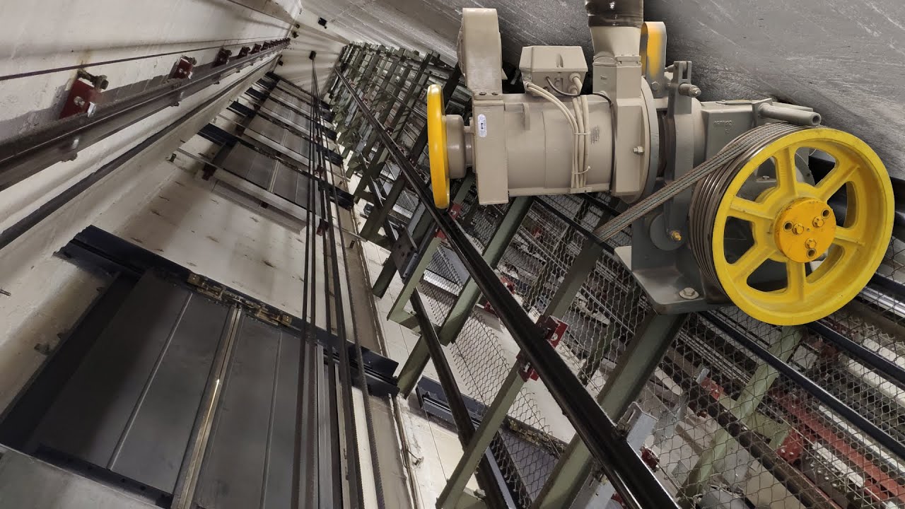 3 90s SCHMERSAL Lifts with Epic Sound in NRW, Germany