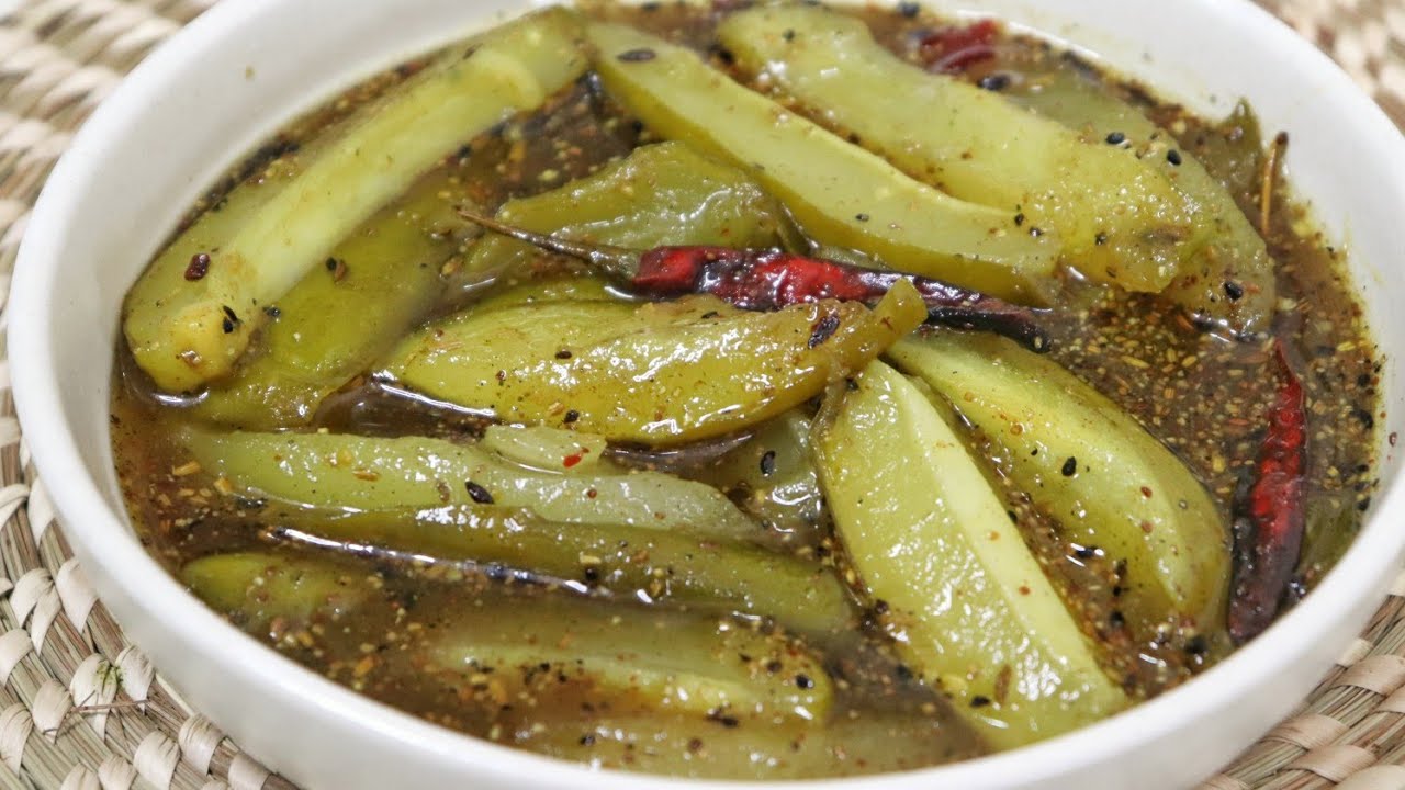 কাঁচা আমের চাটনি অনুষ্ঠান বাড়ির মতো  Kaacha aam er chutney