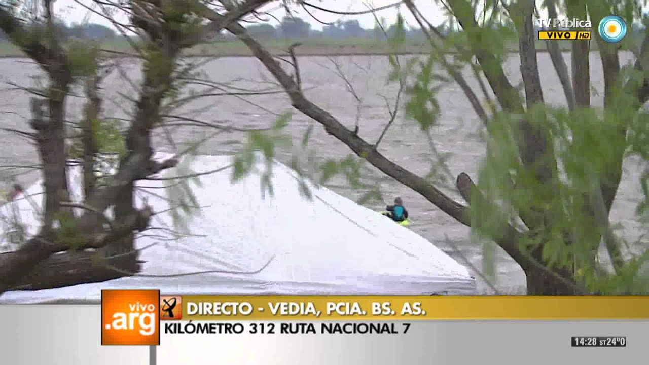 Vivo en Arg - Vedia, Bs.As. - 09-10-13 (1 de 3)