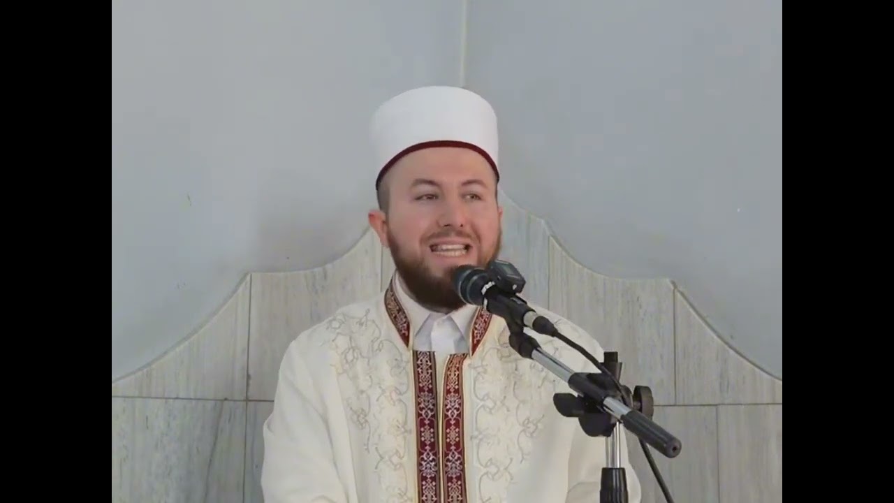 Bëhu burrë i vërtetë, e jo 'burrec', dhe merre Islamin me seriozitet !  —  Hoxhë Qëndrim Jashari
