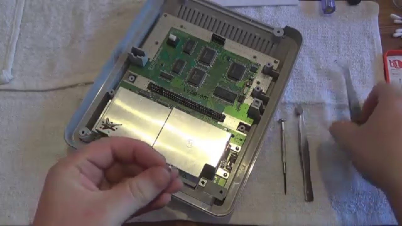 Retro aber Richtig: SNES Reinigen Part 4 (Zusammenbau)
