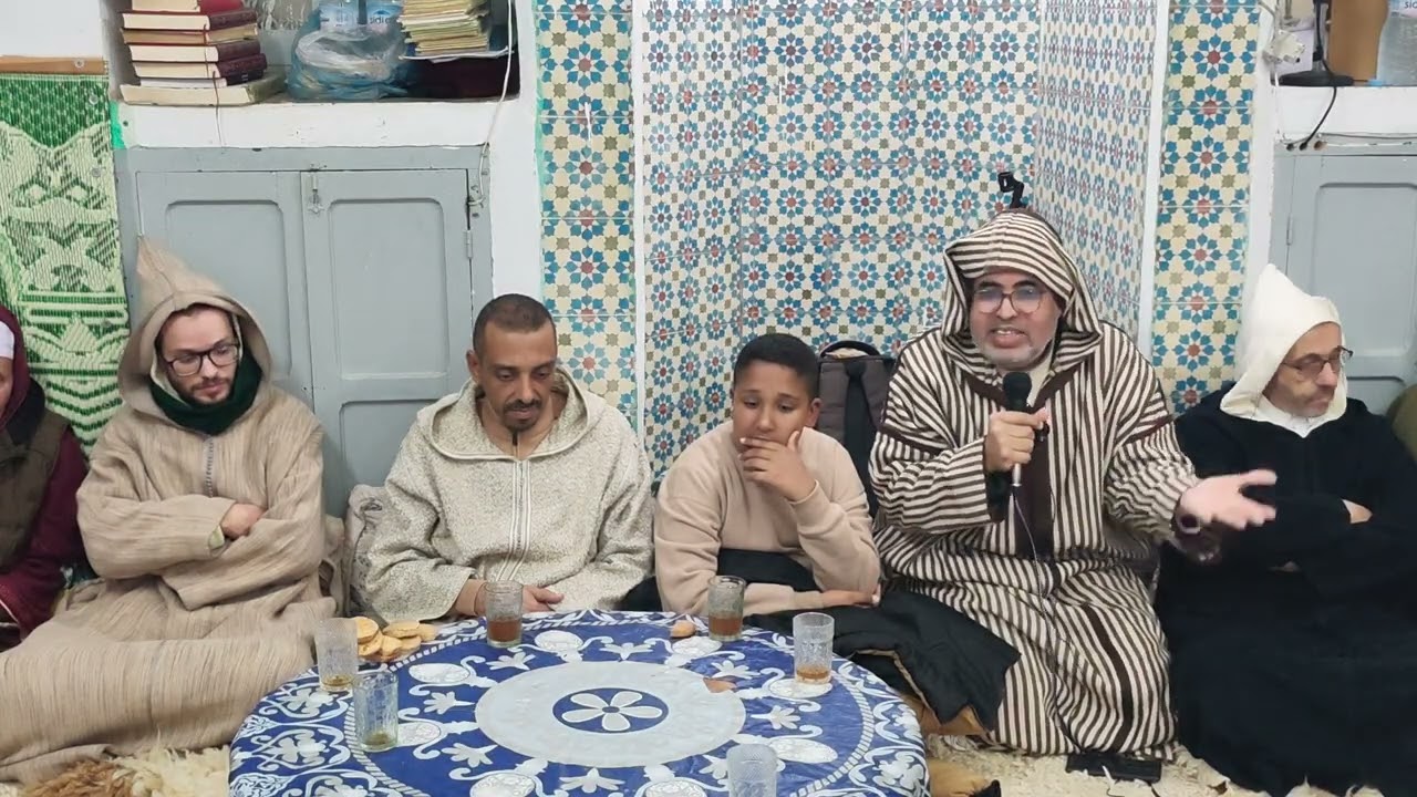 أفضلية آية إن الله وملائكته ...... وخصوصيتها. الدكتور عبد الله المستغفر