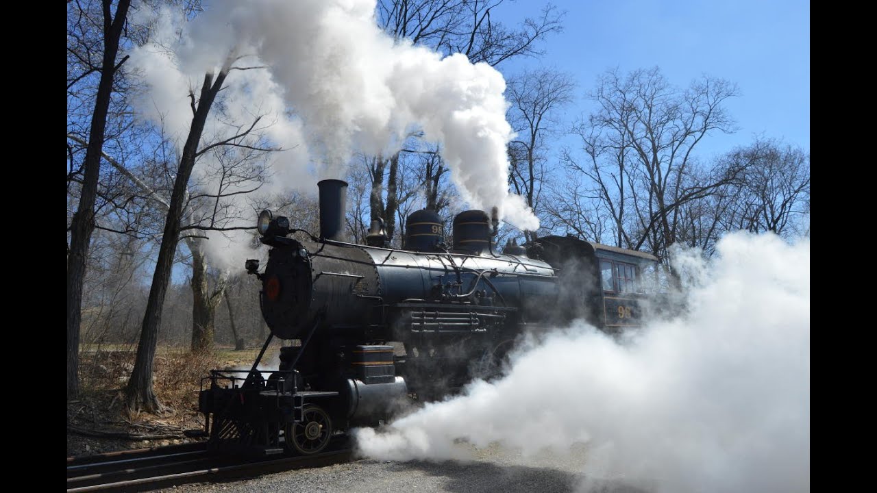 A Sunny Spring Day on the Wilmington & Western