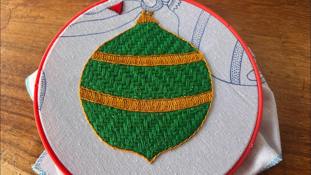 BONITA PUNTADA PARA BORDAR UNA ESFERA 🎄 Como bordar una esfera 🎄 @tusideasenbordados
