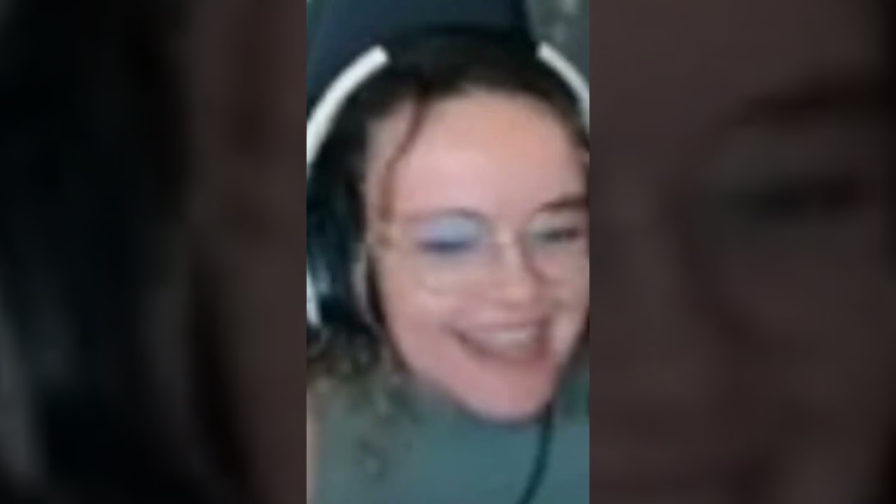 Twitch:saraibluelife #stream #streaming #directo #twitch #fallguys
