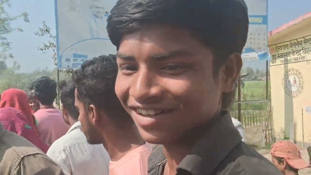 गांव में बच्चा चोर को पकड़ने के बाद पब्लिक का रिकेशन 😱😱😱@mannu_kamat #tranding #video #funny 