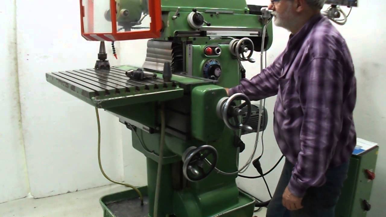 Deckel FP3  demonstrated