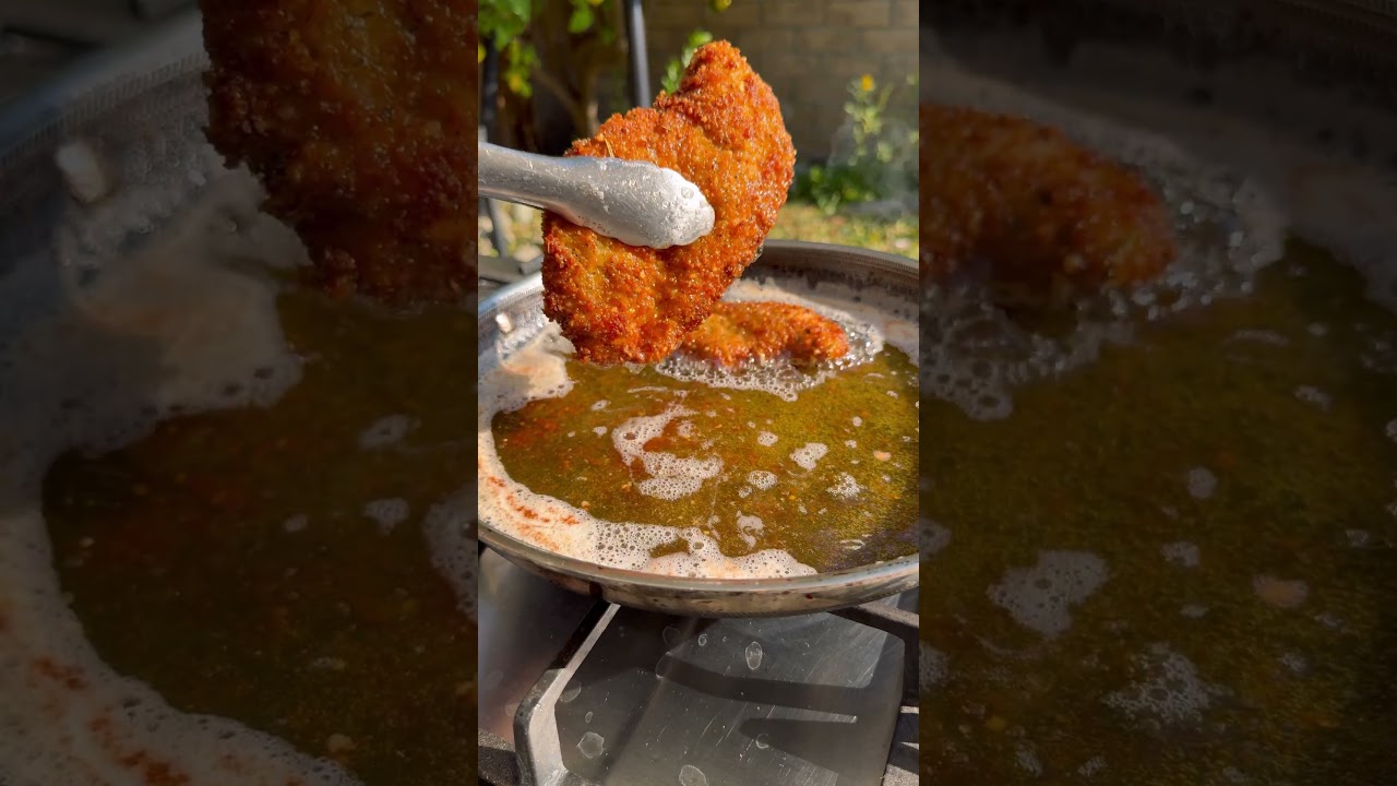 Milanesa Chicken Sandwich #mexicanfood #milanesa #friedchicken