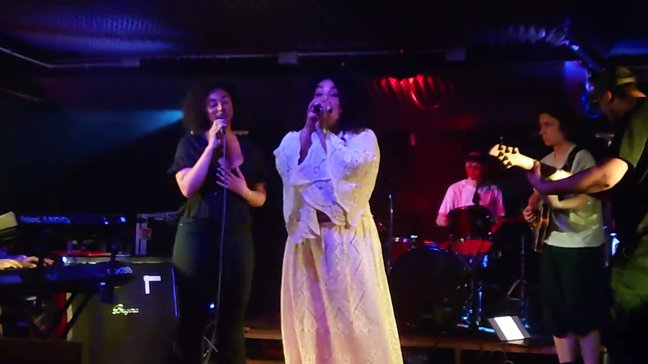 #Oh_My_George #sineadcampbell #livemusic #vipinfluencing #vipmedia #sharethelove #sharethevibe (1)