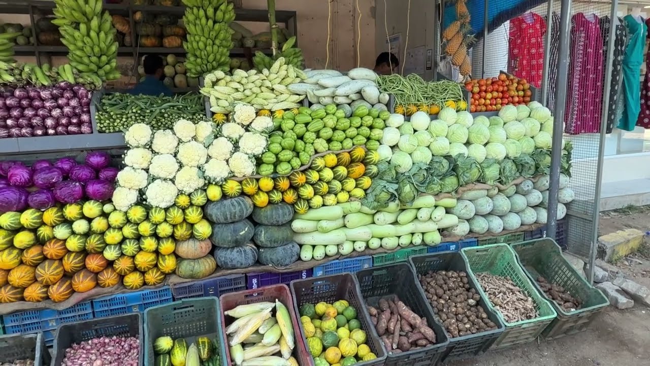 Kerala ka Vegetable market | सब्जी मार्कट देखो 😊 #market #kerala  