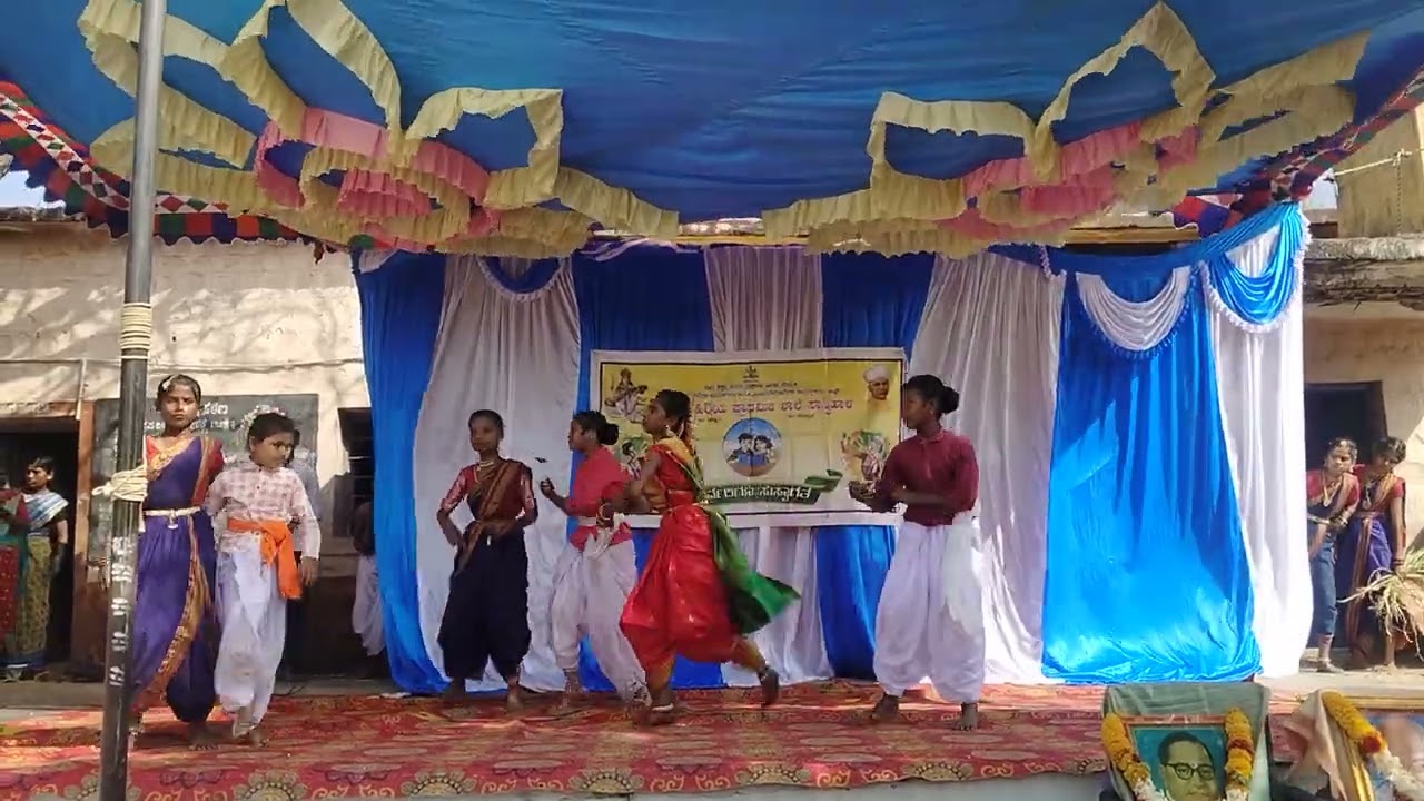 ರಗಡ ರಗಡ ಸಾಂಗ್ ಗೆ ಹೆಜ್ಜೆ ಹಾಕಿದ ನಮ್ಮ ಶಾಲೆಗೆ ವಿದ್ಯಾರ್ಥಿಗಳು# ghps@Sasvihal #dance #viral #dancer #music 