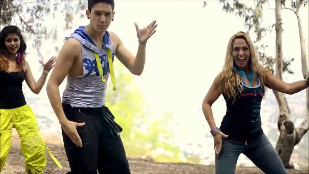 Moviendo Caderas Zumba Fitness - Pipe Zumba ZR