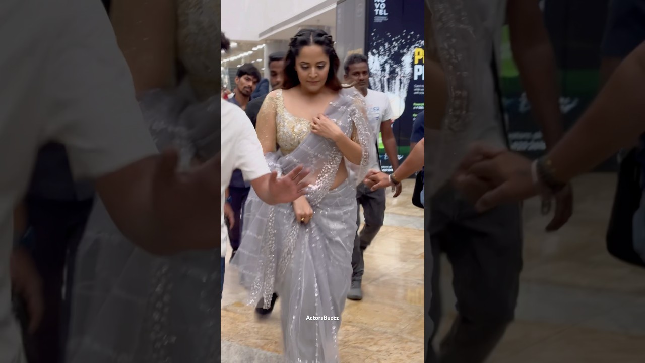 Actress Anasuya Bharadwaj 😍🥰 Latest Visuals at Teach For Change Fashion Show Event 2025