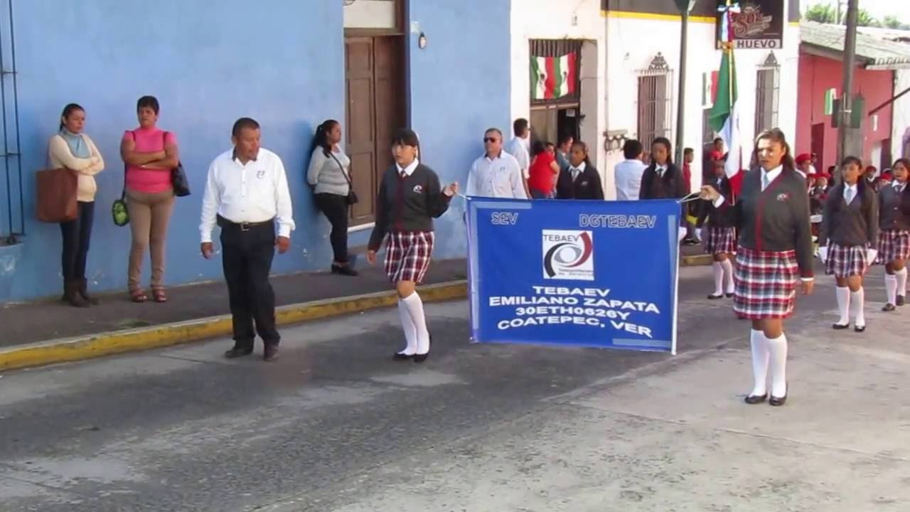 Desfile 16 de septiembre 2016 en Coatepec. Video 13