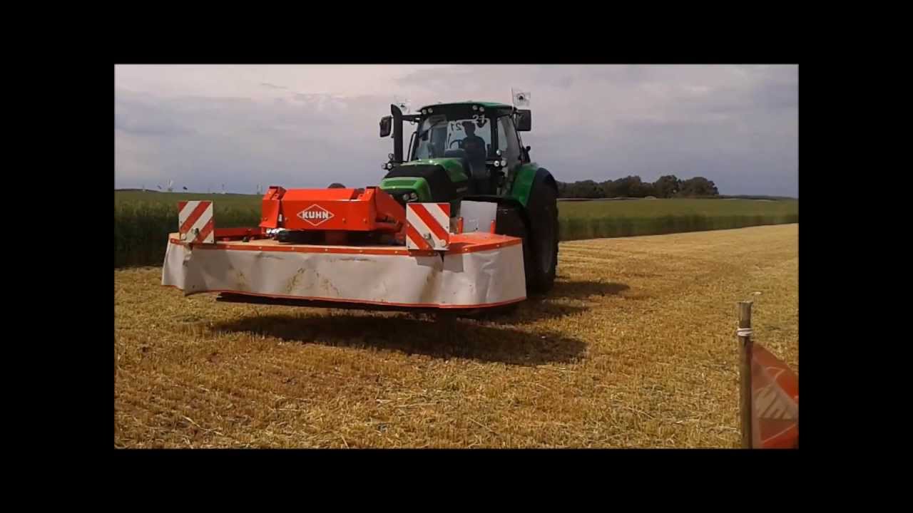 demostracion  maquinaria agricola KUHN