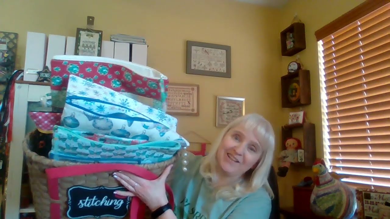Flosstube #34 - Lots of Retreat Haul and Stitchy Gifts